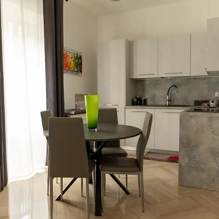 Cozy Loft Putignani شقة باري