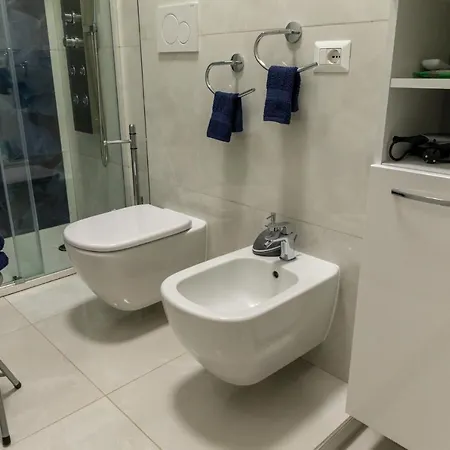 아파트 Cozy Loft Putignani 바리